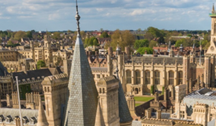 Panorama shot of Cambridge © Pawel Pajor | Adobe Stock